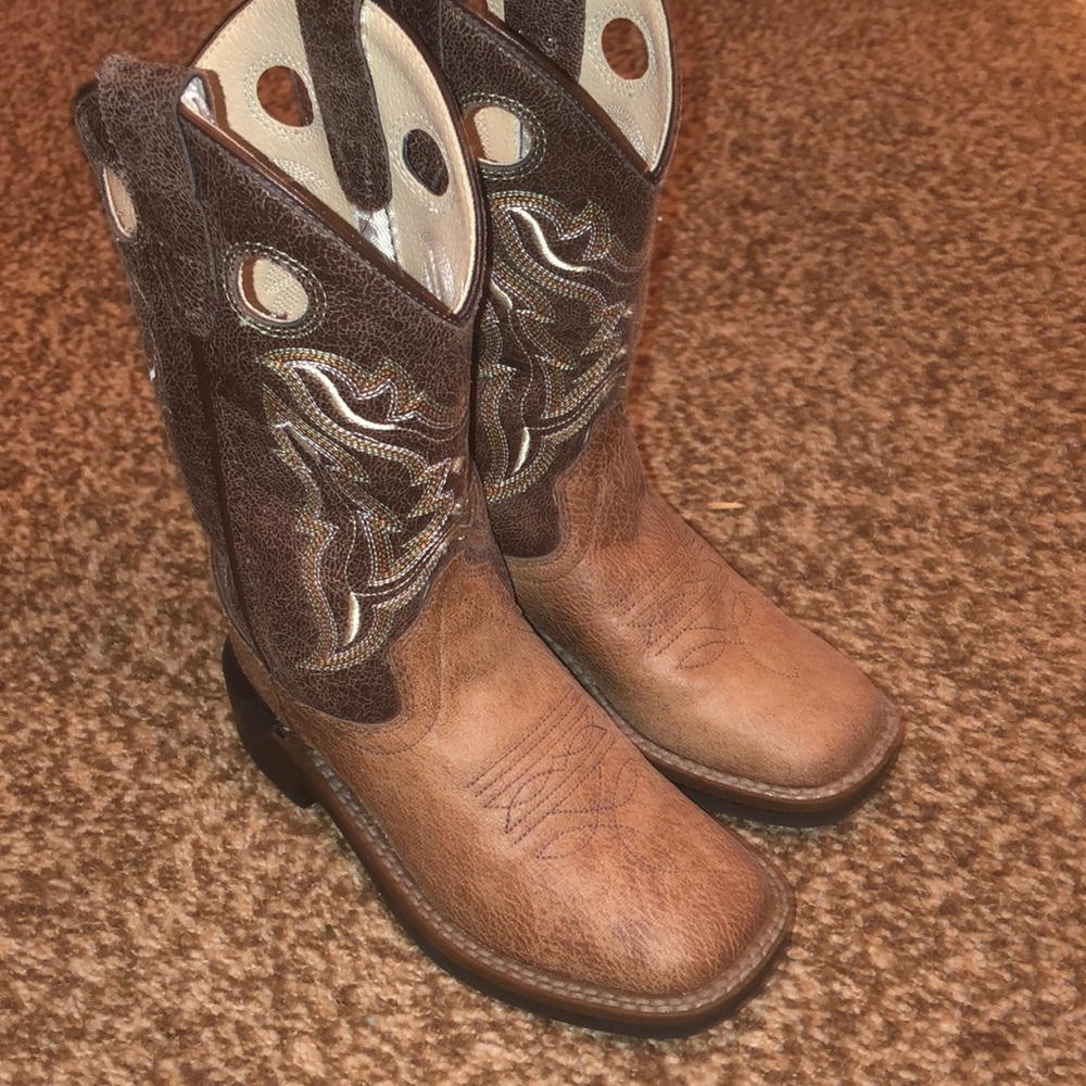 Little boys cowboy boots